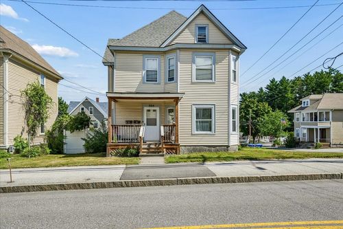 384 Bridge Street, Manchester, NH, 03104 | Card Image