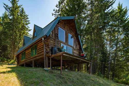 41XX Bissell Rd, Hunters, WA, 99137 | Card Image