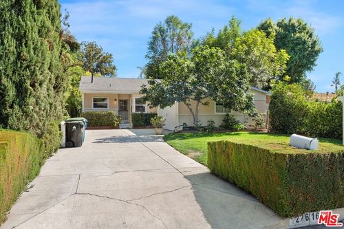 22616 Berdon St, Woodland Hills, CA, 91367-4301 | Card Image
