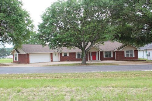 27 Westwood Dr W, Trinity, TX, 75862-8895 | Card Image