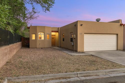 1507 Kachina Ridge Dr, Santa Fe, NM, 87507-5172 | Card Image
