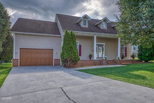 1833 Edward Dr, Sevierville, TN, 37876-2911 | Card Image