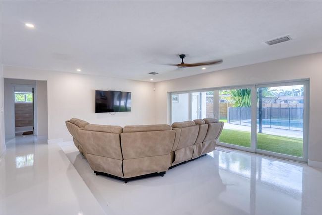 4722 Van Buren St, House other with 4 bedrooms, 3 bathrooms and null parking in Hollywood FL | Image 21