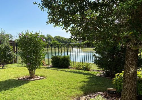 9409 Meadowpark Dr, Argyle, TX, 76226-4294 | Card Image