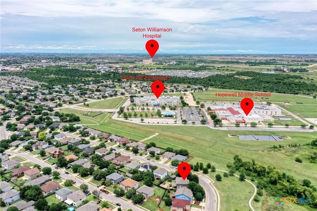 Notice the close proximity to Seton Williamson Hospital, and both the elementary and middle schools. | Image 4