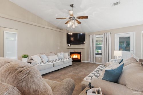 2746 Terry Cove Dr, Milton, FL, 32583 | Card Image