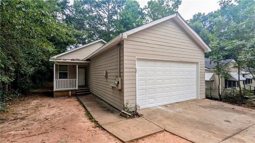 607 Lane St, Griffin, GA, 30223-2542 | Card Image