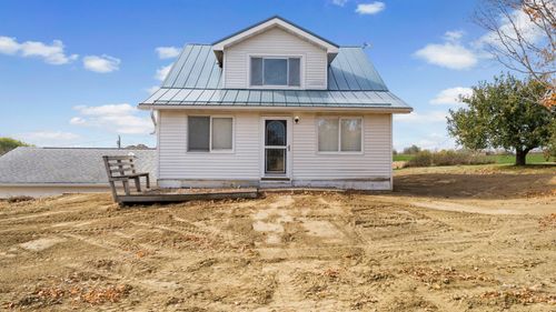 2801 230th Ave, Maiden Rock, WI, 54750-8105 | Card Image