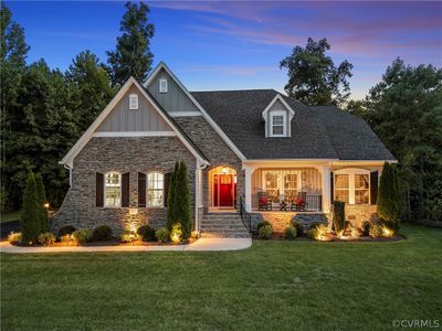 Perfect 4 bedroom, 3.5 bath home | Image 2