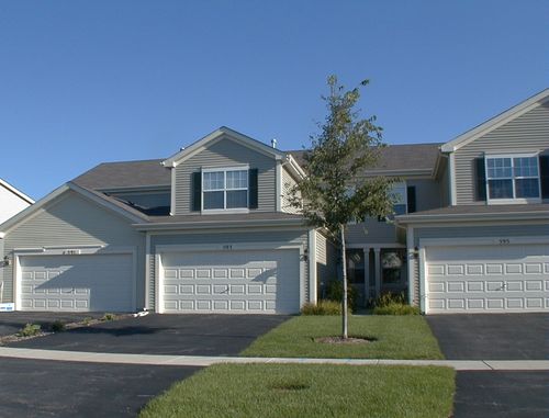 593 Kristina Ln, Round Lake, IL, 60073-5619 | Card Image