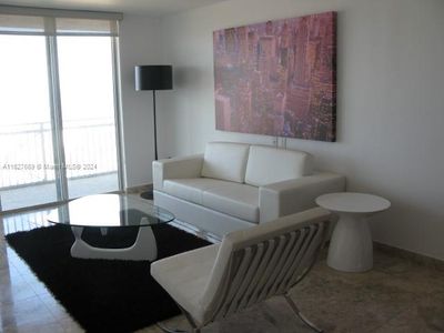 2909 - 90 Alton Rd, Condo with 2 bedrooms, 2 bathrooms and null parking in Miami Beach FL | Image 1