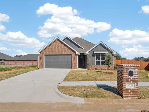 3022 Guinn Farms Rd, Tyler, TX, 75707-6221 | Card Image
