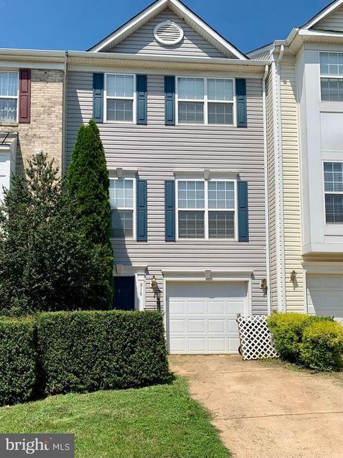 916 Persimmon Pl, CULPEPER, VA, 22701-3261 | Card Image