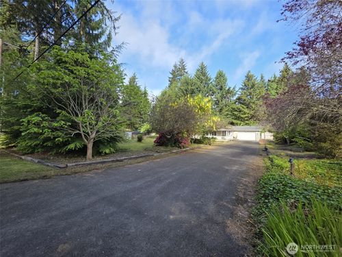 209 Fairway Dr, Aberdeen, WA, 98520-7030 | Card Image