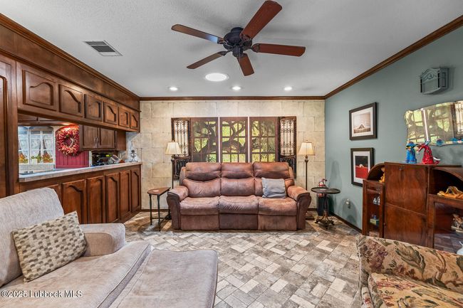4524 7 Th St, House other with 3 bedrooms, 3 bathrooms and null parking in Lubbock TX | Image 20