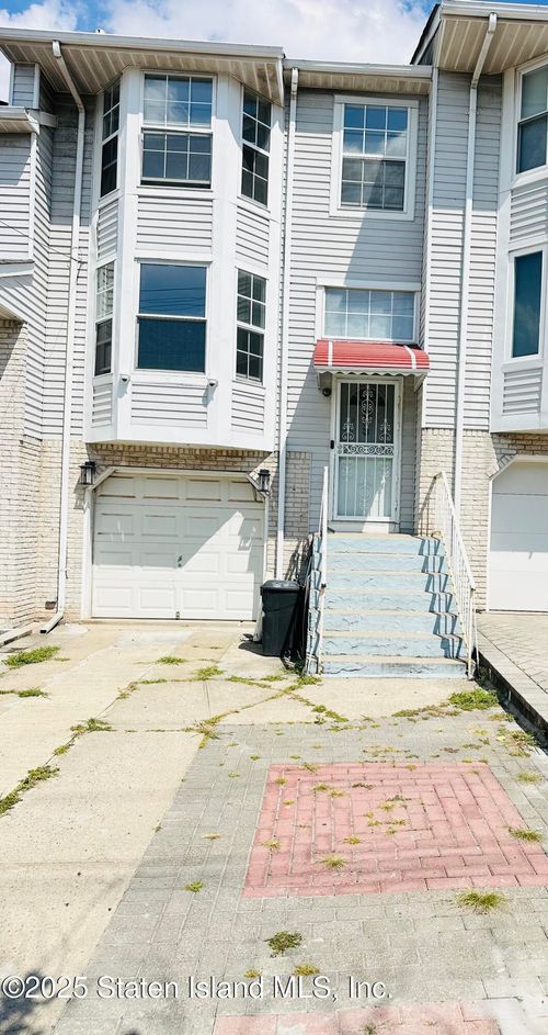 293 Richmond Hill Rd, Staten Island, NY, 10314-5906 | Card Image