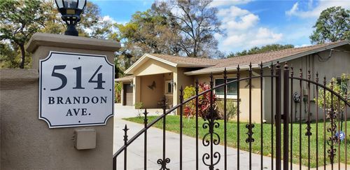 514 Brandon Ave, CLEARWATER, FL, 33765-2401 | Card Image