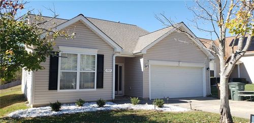 1905 Briar Run Dr, Greensboro, NC, 27405-9677 | Card Image