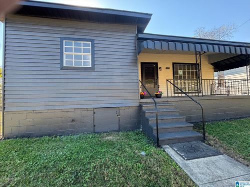 117 62nd St, FAIRFIELD, AL, 35064-1920 | Card Image