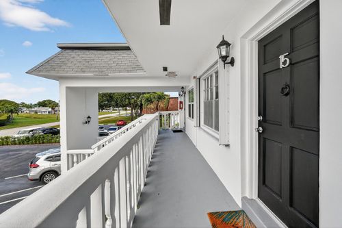 15-10000 Meridian Way N, Palm Beach Gardens, FL, 33410-5011 | Card Image