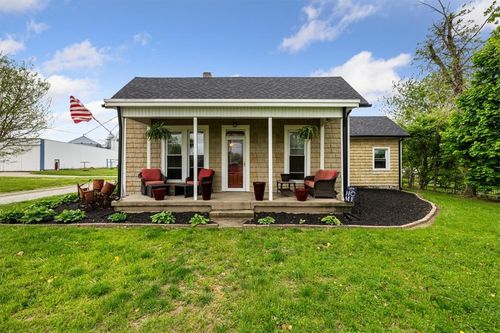 6790 Us Route 35 E, West Alexandria, OH, 45381-9550 | Card Image