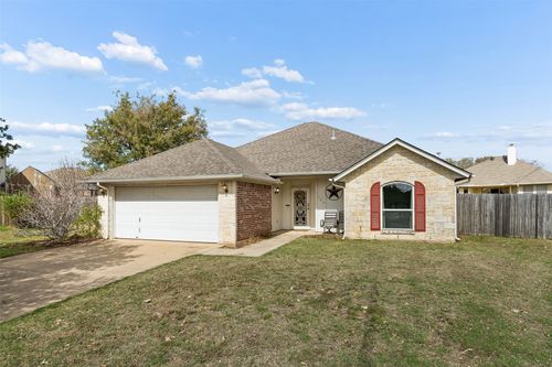 102 Saint James Ct, Rhome, TX, 76078-4418 | Card Image