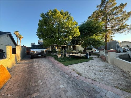 4649 Cuva Ct, Las Vegas, NV, 89110-4609 | Card Image