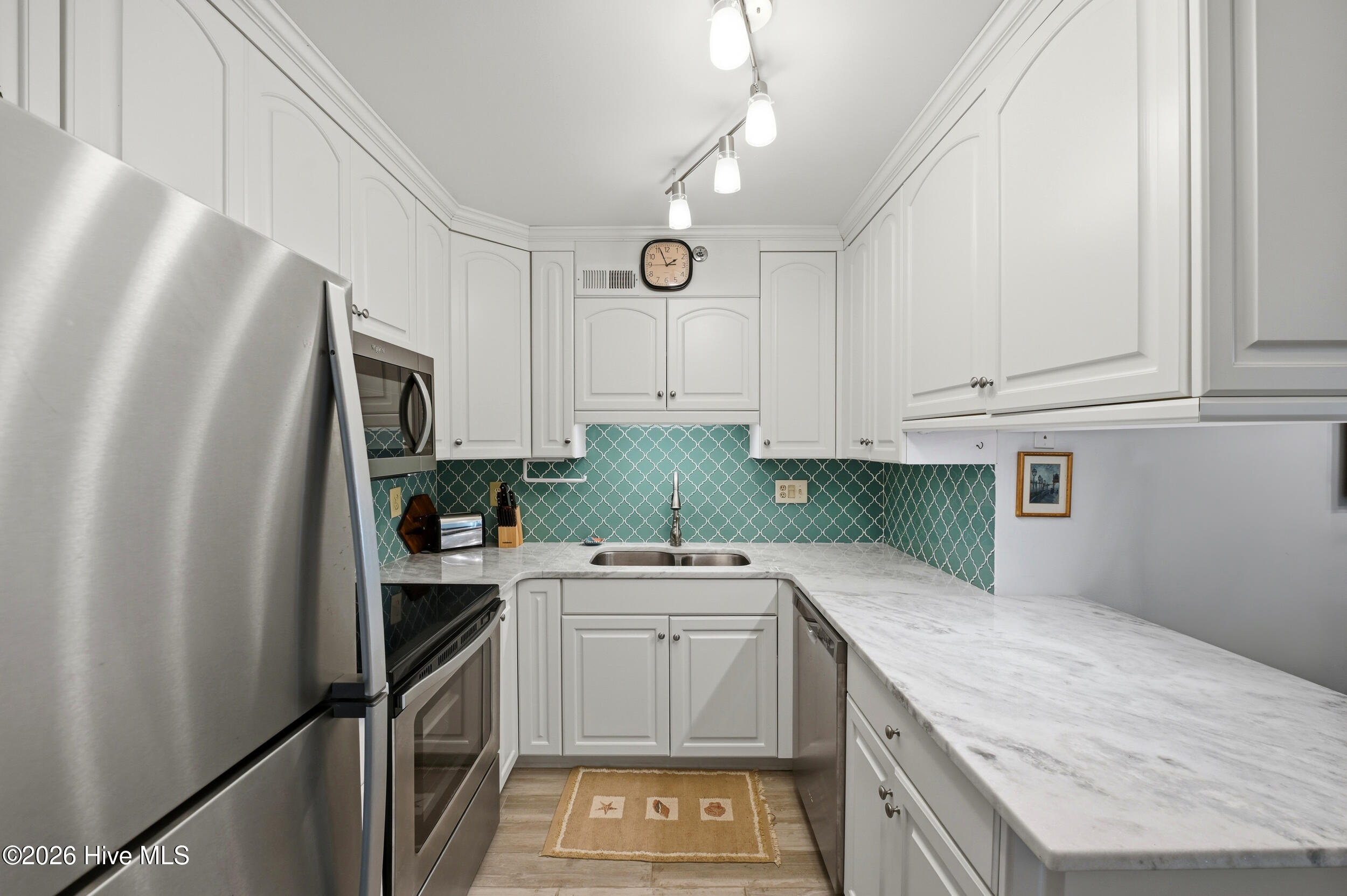 Residential in North Topsail Beach 3
