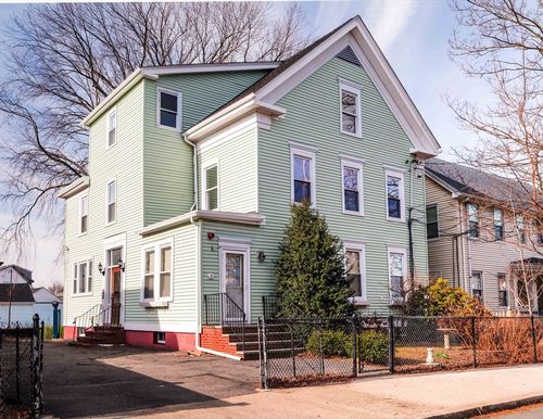 apt-3-4 Webster St, Somerville, MA, 02145-3223 | Card Image