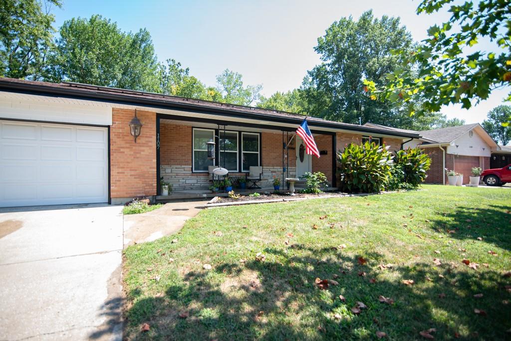 Herold Ave, Sedalia, MO 65301