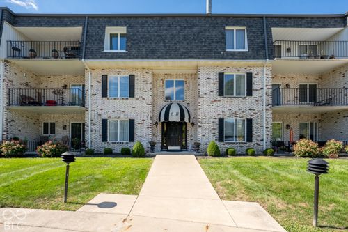 6b-204-4501 N Wheeling Ave, Muncie, IN, 47304-1218 | Card Image