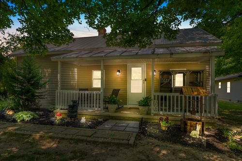 403 E Michael St, Fremont, IN, 46737-2126 | Card Image