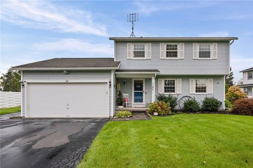 38 Woodstock Ln, Brockport, NY, 14420-9449 | Card Image