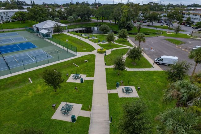 APT-27 - 2071 Australia Way W, Condo with 2 bedrooms, 2 bathrooms and null parking in CLEARWATER FL | Image 36