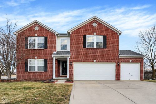 14740 Drayton Dr, Noblesville, IN, 46062-8231 | Card Image