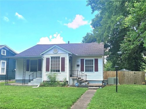 211 E 22nd St, Pittsburg, KS, 66762-2932 | Card Image