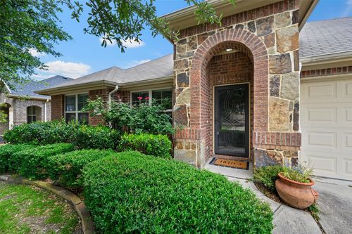 2912 Glenoaks Dr, Royse City, TX, 75189-8131 | Card Image