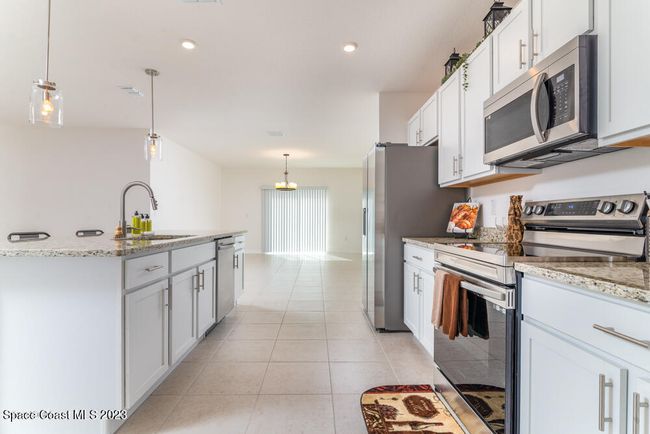 724 San Filippo Dr Se, House other with 4 bedrooms, 2 bathrooms and null parking in PALM BAY FL | Image 9