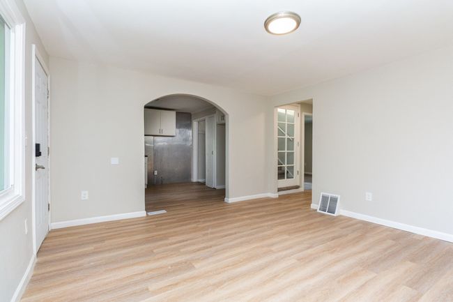 252 W Hopkins Ave, House other with 3 bedrooms, 1 bathrooms and null parking in Pontiac MI | Image 5