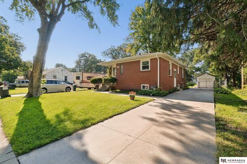 3755 Garfield Street, Lincoln, NE, 68506 | Card Image
