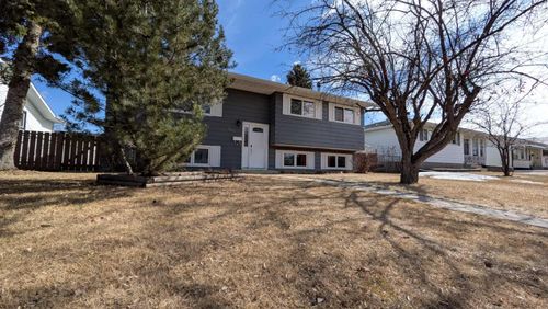 5419 51 St, Camrose, AB, T4V3C5 | Card Image