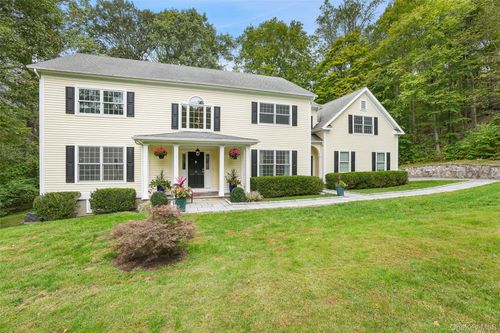 19 Ledgewood Ln, South Salem, NY, 10590-2022 | Card Image