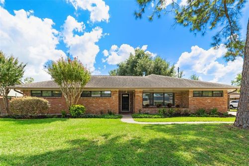 10825 Willowisp Dr, Houston, TX, 77035-3523 | Card Image