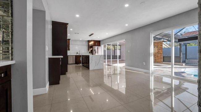 15701 Springmoss Ln, House other with 4 bedrooms, 5 bathrooms and null parking in Tampa FL | Image 14