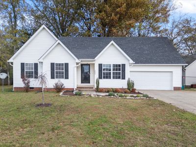 1997 Stoney Meadow Dr, House other with 3 bedrooms, 2 bathrooms and 5 parking in Murfreesboro TN | Image 1