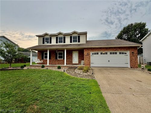 118 Northwood Dr, Dover, OH, 44622-9648 | Card Image