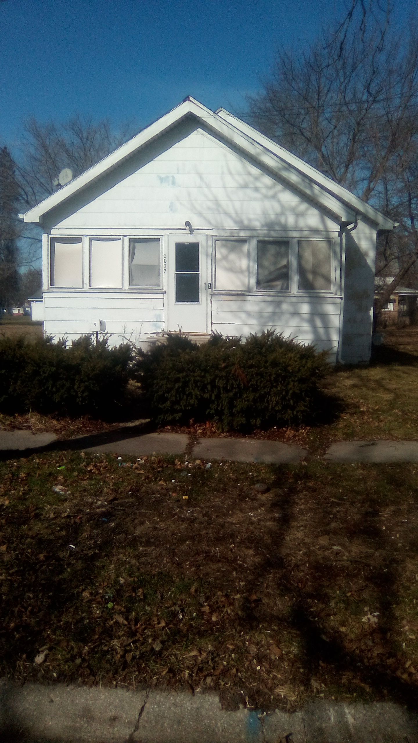 Burt St, Saginaw, MI 48601