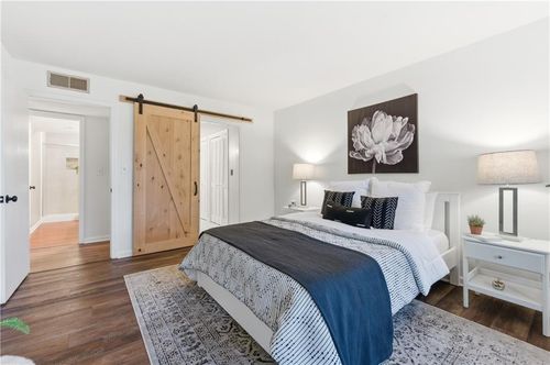 73 Montre Sq Nw, Atlanta, GA, 30327-4044 | Card Image