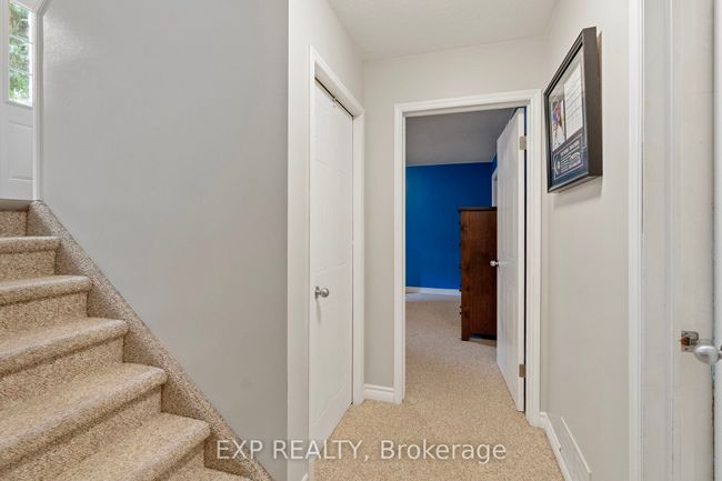 8033 Willsie Line, House other with 4 bedrooms, 2 bathrooms and 4 parking in Thedford ON | Image 27