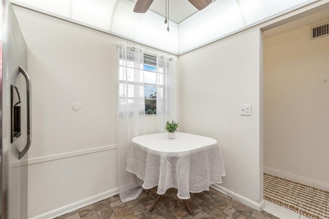 1030 - 230 Ne 26 Th Ave, Condo with 2 bedrooms, 2 bathrooms and null parking in Boynton Beach FL | Image 21